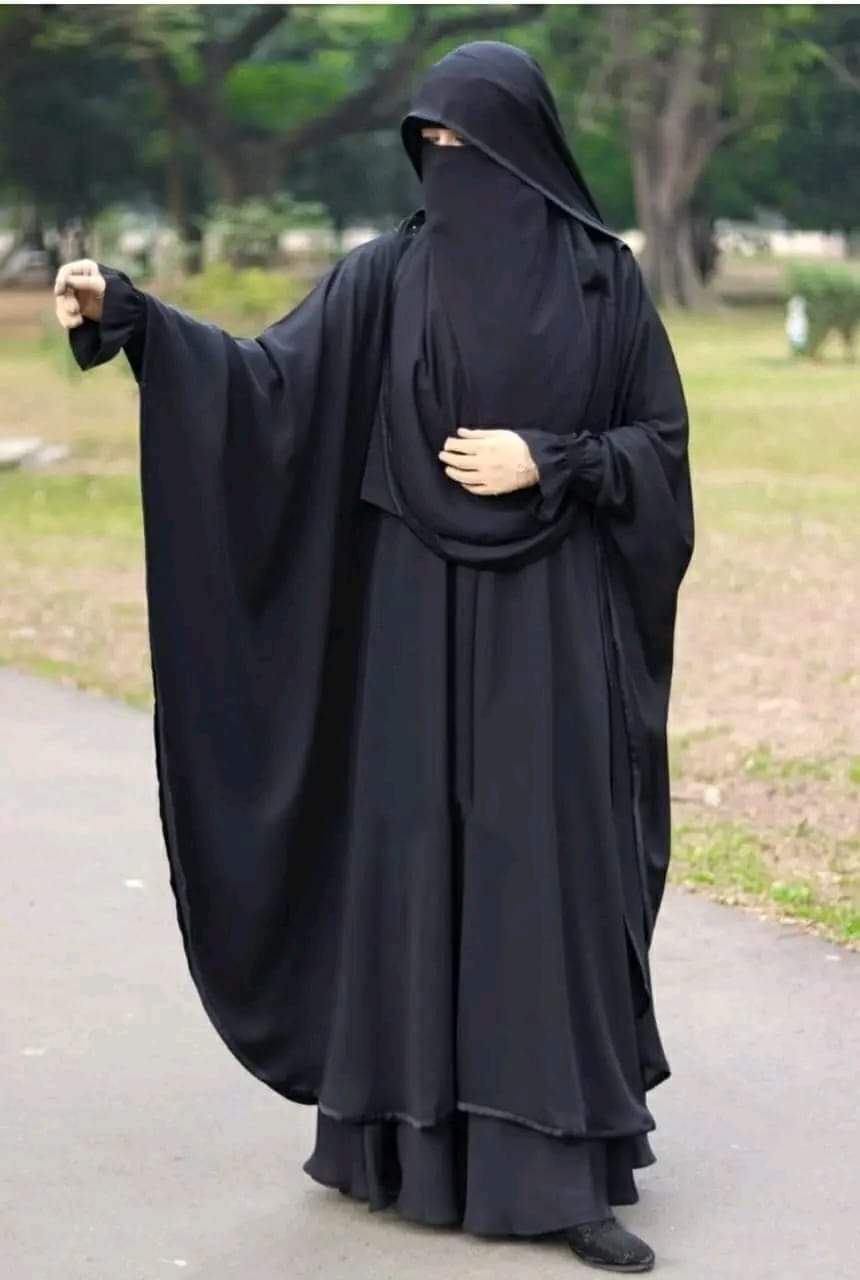 Jakiya Burka Set